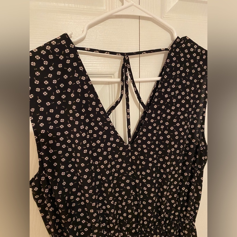 DR2 Women’s Sleeveless Jumpsuit Size M - Picture 9 of 11